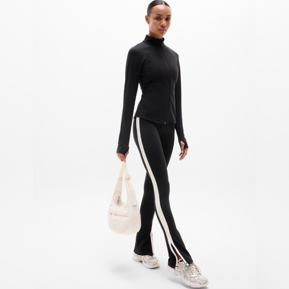 NWT Athleta Salutation Black Jacket 2.0 Size Small (#578068)